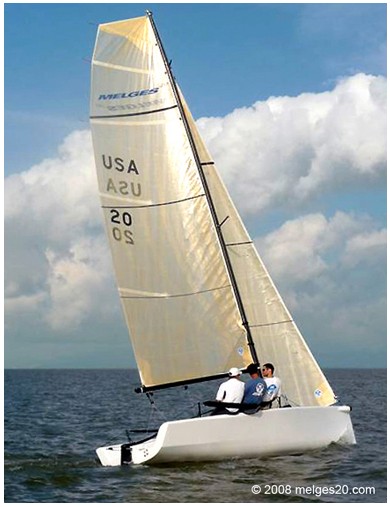 Melges 20 - prime foto in acqua