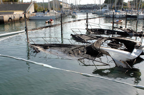 Foto dopo incendio a Marina Punta Faro Lignano