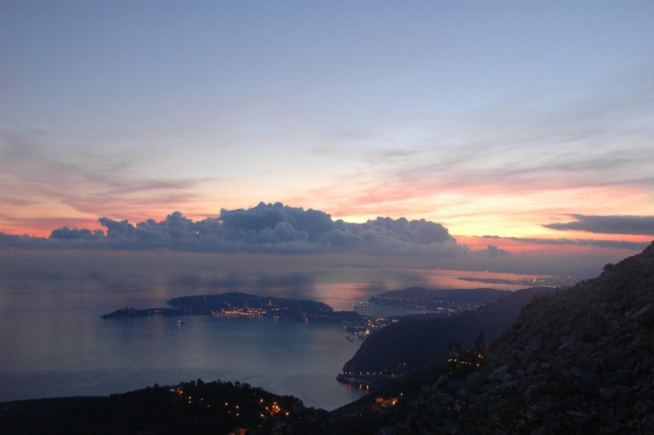 Montecarlo visto da le cime de la Forna