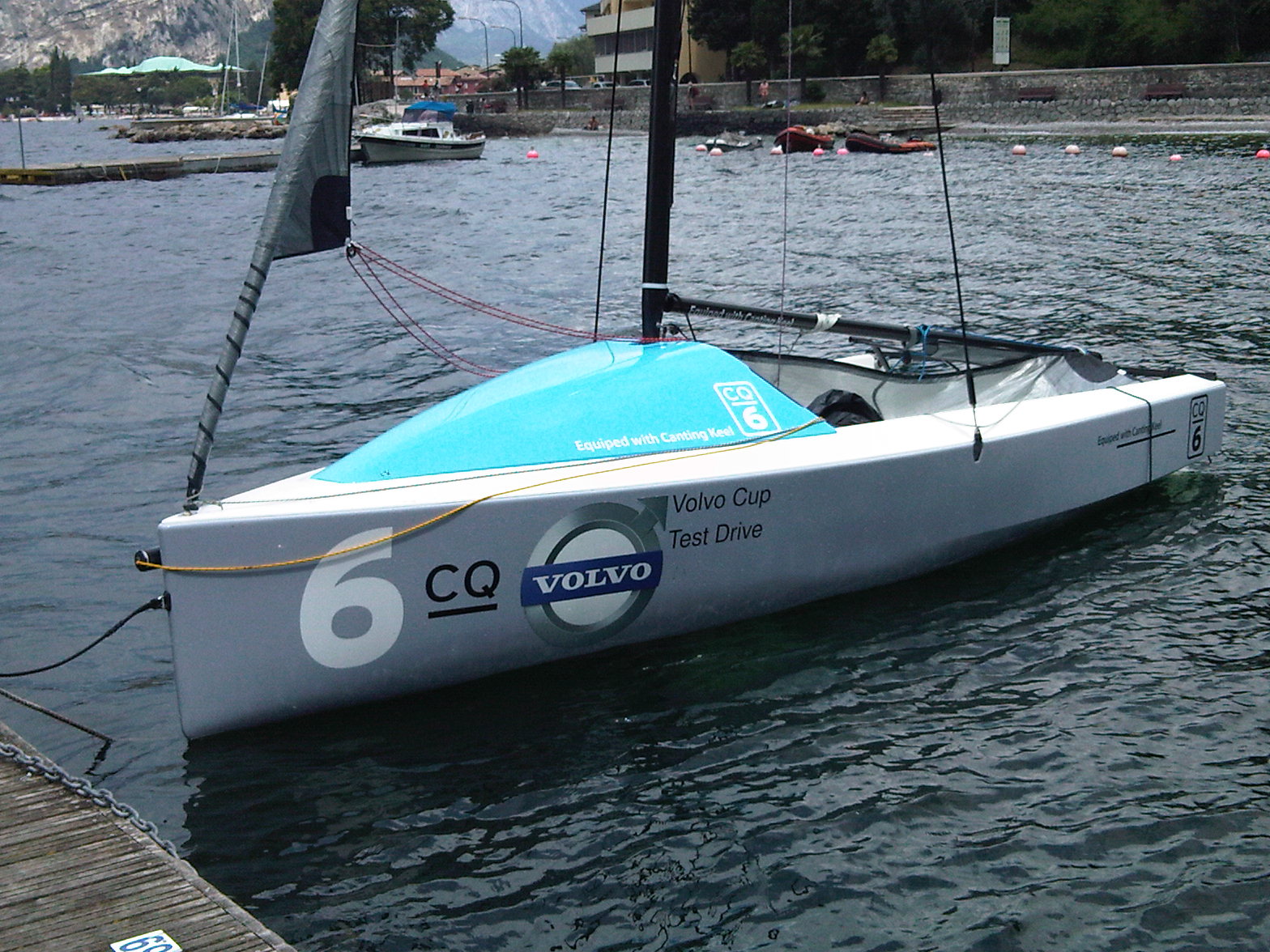 LINQ Boats - CQ-6