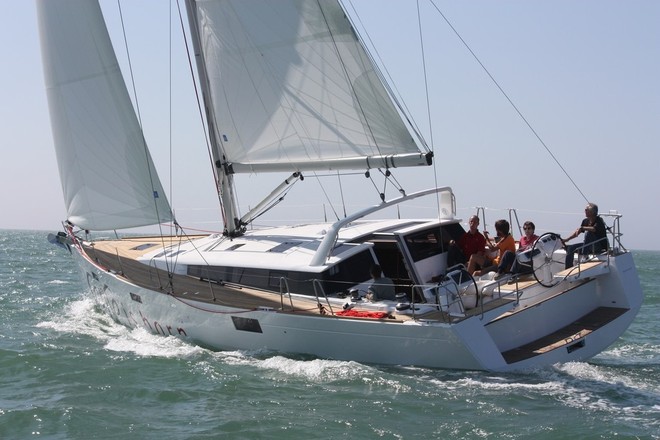 Beneteau Sense