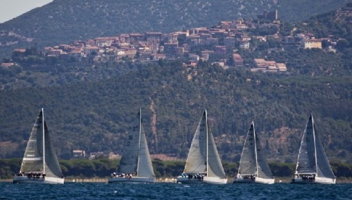 Gli Steiner X-Yachts in regata alla Marina di Scarlino - Foto C. Borlenghi