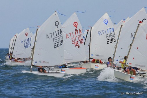 Spagnolli e Duchi vincitori a Senigallia della Coppa AICO e Coppa Touring, II tappa Trofeo Optimist Kinder + Sport